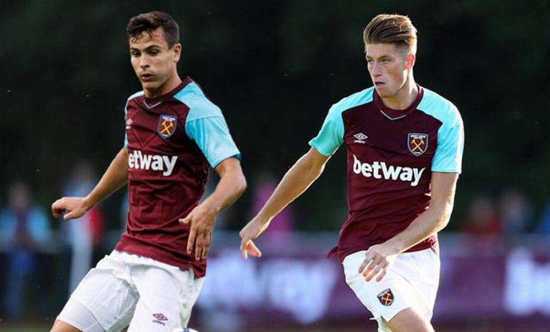 球迷们的热 球迷们的热